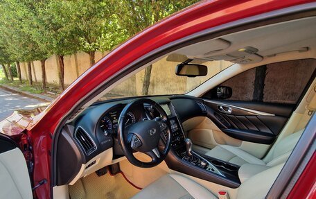 Infiniti Q50 I рестайлинг, 2014 год, 1 900 000 рублей, 15 фотография