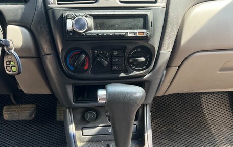 Nissan Almera, 2001 год, 200 000 рублей, 16 фотография