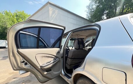 Nissan Almera, 2001 год, 200 000 рублей, 10 фотография