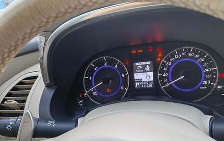 Infiniti QX70, 2015 год, 1 850 000 рублей, 8 фотография