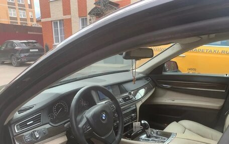 BMW 7 серия, 2010 год, 1 330 000 рублей, 4 фотография