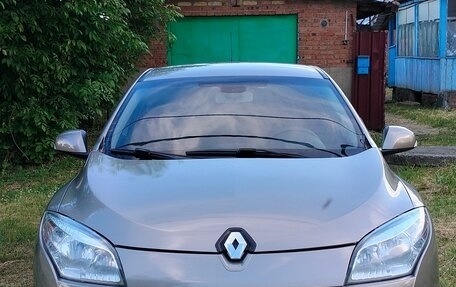 Renault Megane III, 2011 год, 730 000 рублей, 4 фотография