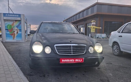 Mercedes-Benz E-Класс, 1999 год, 280 000 рублей, 1 фотография