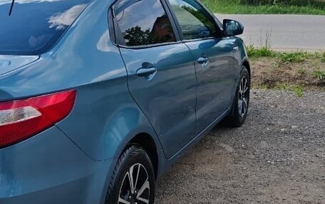 KIA Rio III рестайлинг, 2014 год, 550 000 рублей, 4 фотография