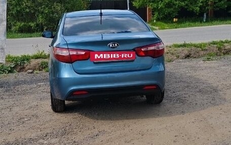KIA Rio III рестайлинг, 2014 год, 550 000 рублей, 3 фотография