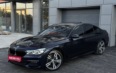 BMW 7 серия, 2017 год, 3 780 000 рублей, 3 фотография