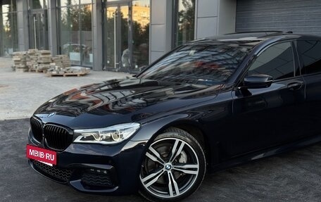 BMW 7 серия, 2017 год, 3 780 000 рублей, 4 фотография