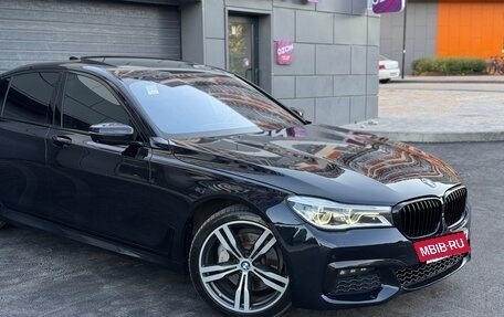 BMW 7 серия, 2017 год, 3 780 000 рублей, 9 фотография