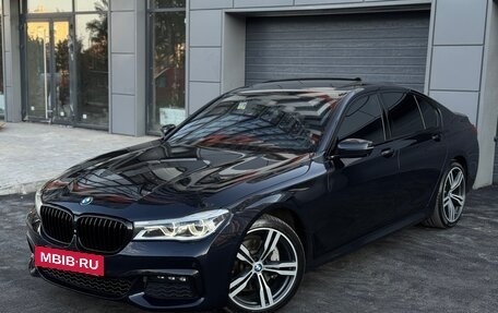 BMW 7 серия, 2017 год, 3 780 000 рублей, 2 фотография
