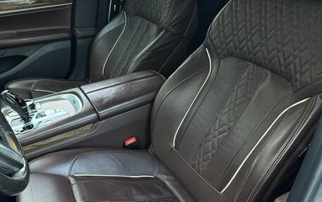 BMW 7 серия, 2017 год, 3 780 000 рублей, 38 фотография