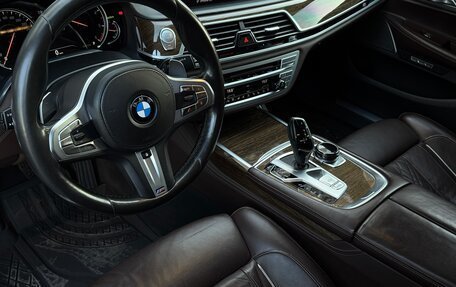 BMW 7 серия, 2017 год, 3 780 000 рублей, 37 фотография