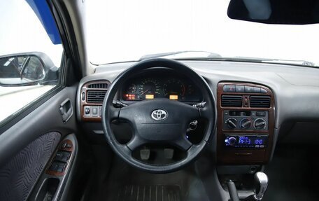 Toyota Avensis III рестайлинг, 2000 год, 290 000 рублей, 12 фотография