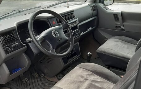Volkswagen Transporter T4, 2002 год, 1 650 000 рублей, 11 фотография