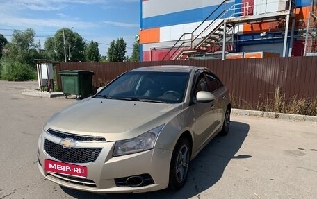Chevrolet Cruze II, 2010 год, 335 000 рублей, 1 фотография