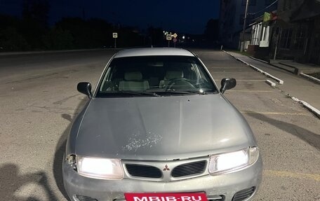 Mitsubishi Carisma I, 1998 год, 160 000 рублей, 3 фотография