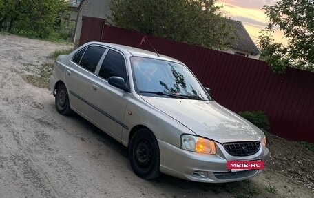 Hyundai Accent II, 2001 год, 333 000 рублей, 11 фотография
