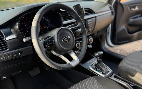 KIA Rio IV, 2018 год, 1 030 000 рублей, 30 фотография