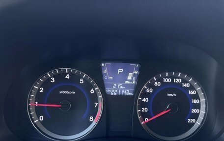 Hyundai Solaris II рестайлинг, 2012 год, 560 000 рублей, 8 фотография