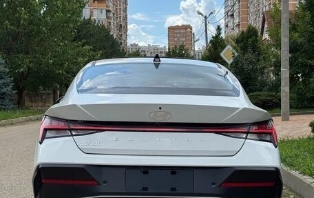 Hyundai Elantra, 2023 год, 1 750 000 рублей, 3 фотография