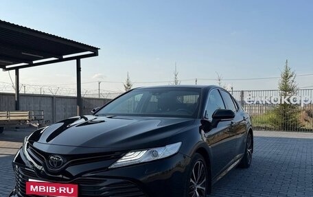Toyota Camry, 2020 год, 3 350 000 рублей, 3 фотография