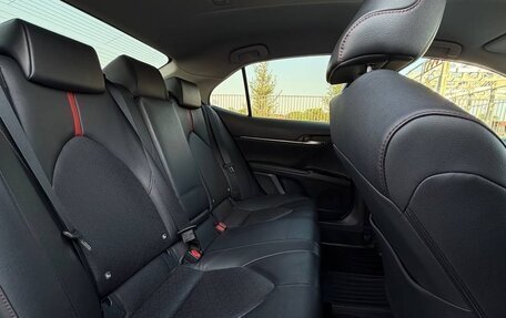 Toyota Camry, 2020 год, 3 350 000 рублей, 24 фотография