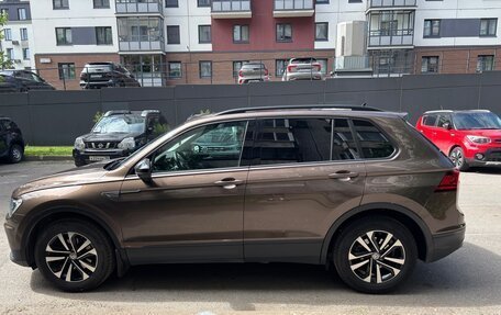 Volkswagen Tiguan II, 2019 год, 2 700 000 рублей, 16 фотография