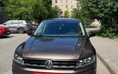 Volkswagen Tiguan II, 2019 год, 2 700 000 рублей, 10 фотография
