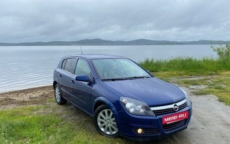 Opel Astra H, 2004 год, 347 500 рублей, 2 фотография