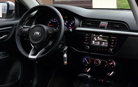 KIA Rio III рестайлинг, 2017 год, 1 299 900 рублей, 5 фотография