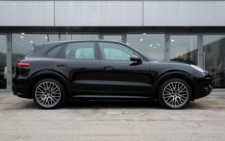 Porsche Cayenne III, 2021 год, 9 990 000 рублей, 3 фотография