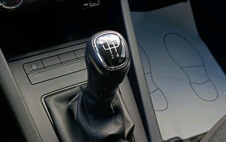 Skoda Octavia, 2018 год, 1 640 000 рублей, 20 фотография