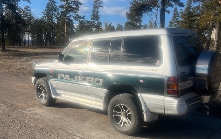 Mitsubishi Pajero III рестайлинг, 1999 год, 1 000 000 рублей, 2 фотография