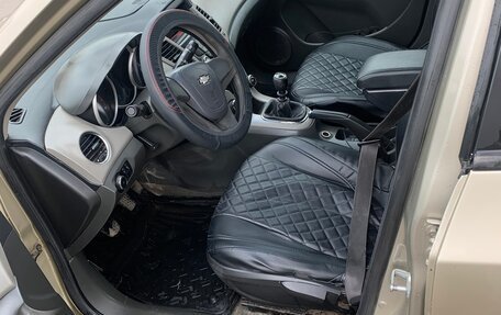 Chevrolet Cruze II, 2010 год, 335 000 рублей, 8 фотография