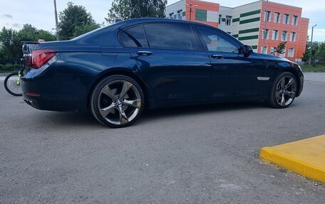 BMW 7 серия, 2012 год, 1 880 000 рублей, 6 фотография
