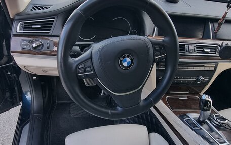 BMW 7 серия, 2012 год, 1 880 000 рублей, 11 фотография