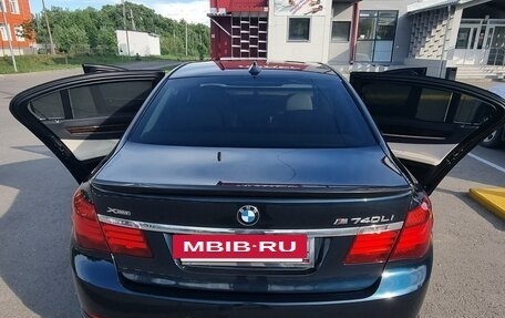 BMW 7 серия, 2012 год, 1 880 000 рублей, 20 фотография