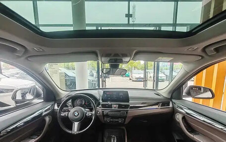 BMW X1, 2022 год, 2 000 000 рублей, 11 фотография