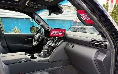 Toyota Land Cruiser, 2026 год, 15 990 000 рублей, 26 фотография
