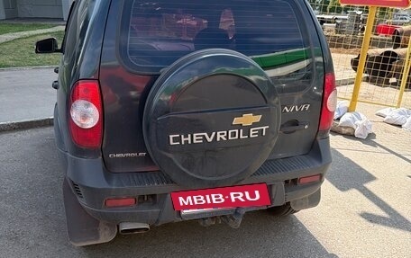 Chevrolet Niva I рестайлинг, 2010 год, 410 000 рублей, 2 фотография