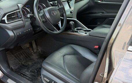 Toyota Camry, 2018 год, 2 949 000 рублей, 5 фотография