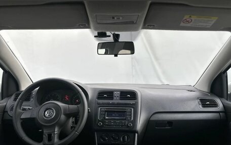 Volkswagen Polo VI (EU Market), 2011 год, 633 000 рублей, 13 фотография
