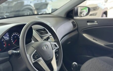 Hyundai Solaris II рестайлинг, 2016 год, 999 000 рублей, 12 фотография