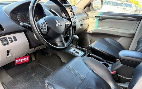 Mitsubishi Pajero Sport II рестайлинг, 2014 год, 1 650 000 рублей, 7 фотография