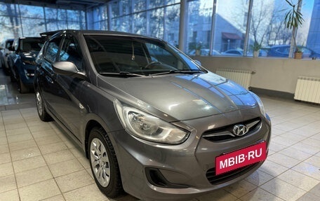 Hyundai Solaris II рестайлинг, 2013 год, 939 000 рублей, 3 фотография