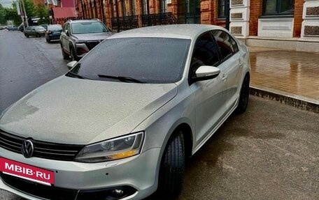 Volkswagen Jetta VI, 2011 год, 790 000 рублей, 4 фотография
