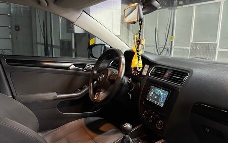 Volkswagen Jetta VI, 2011 год, 790 000 рублей, 9 фотография
