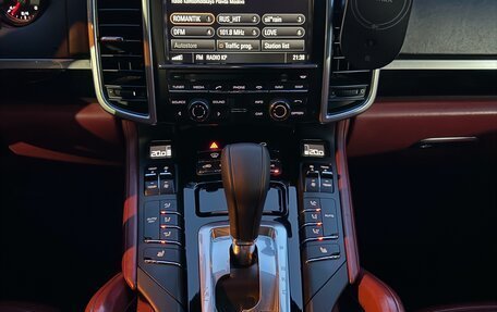 Porsche Cayenne III, 2015 год, 4 000 000 рублей, 14 фотография