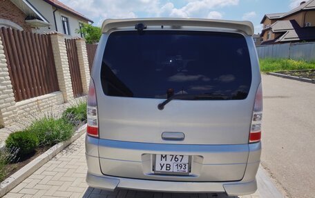 Nissan Serena II, 2002 год, 700 000 рублей, 5 фотография