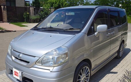 Nissan Serena II, 2002 год, 700 000 рублей, 2 фотография