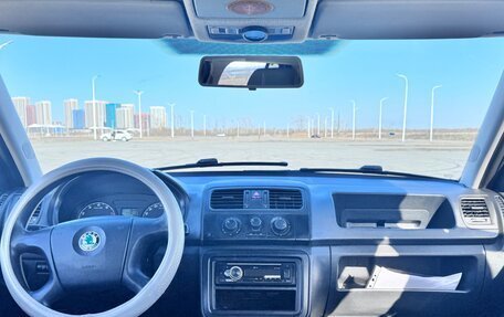 Skoda Fabia II, 2007 год, 350 000 рублей, 4 фотография
